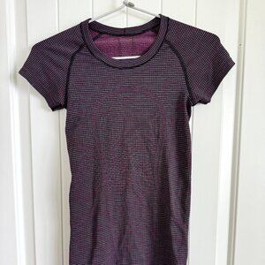 Lululemon Swiftly Tech T-Shirt We Are From Space Size 2